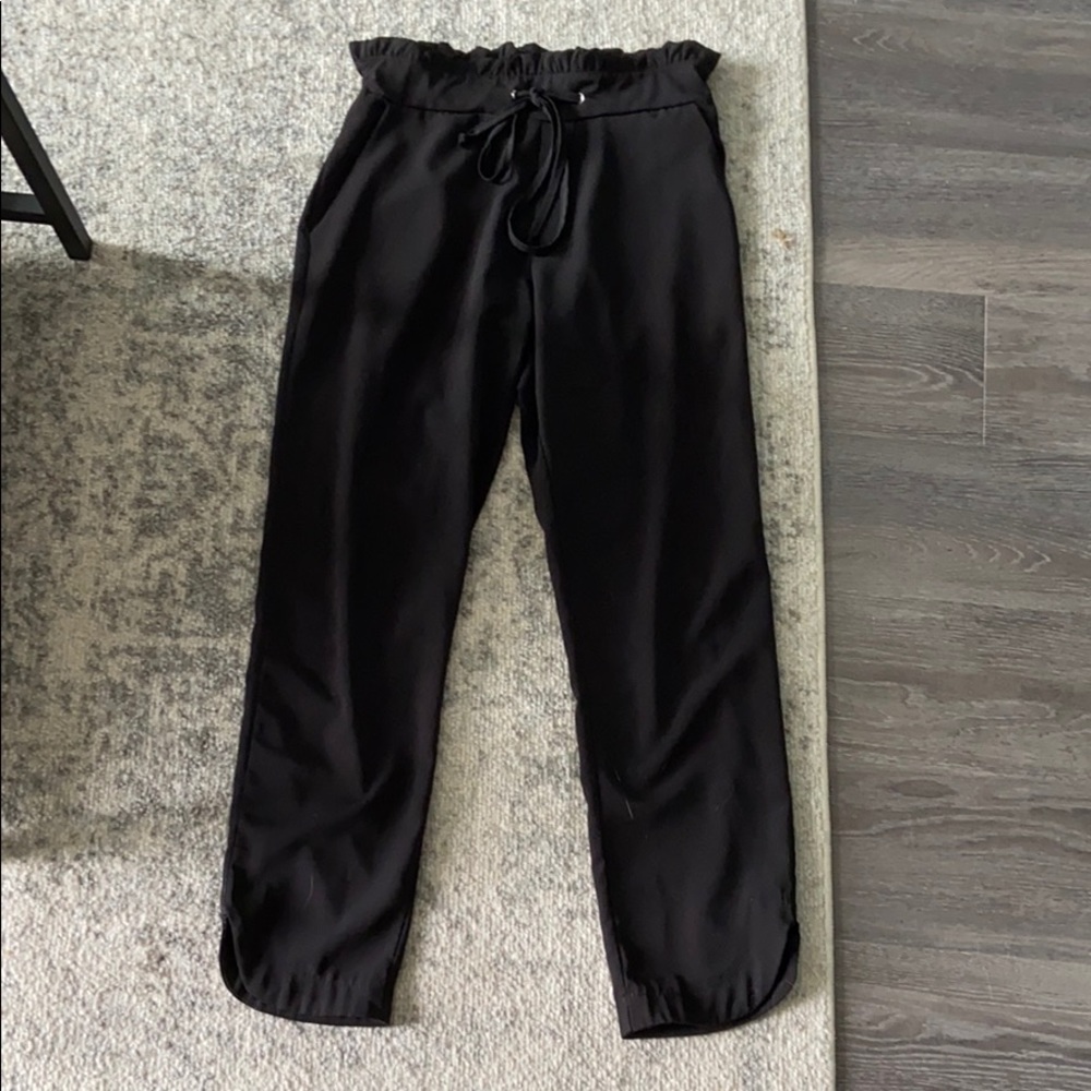Jogger pant with tie